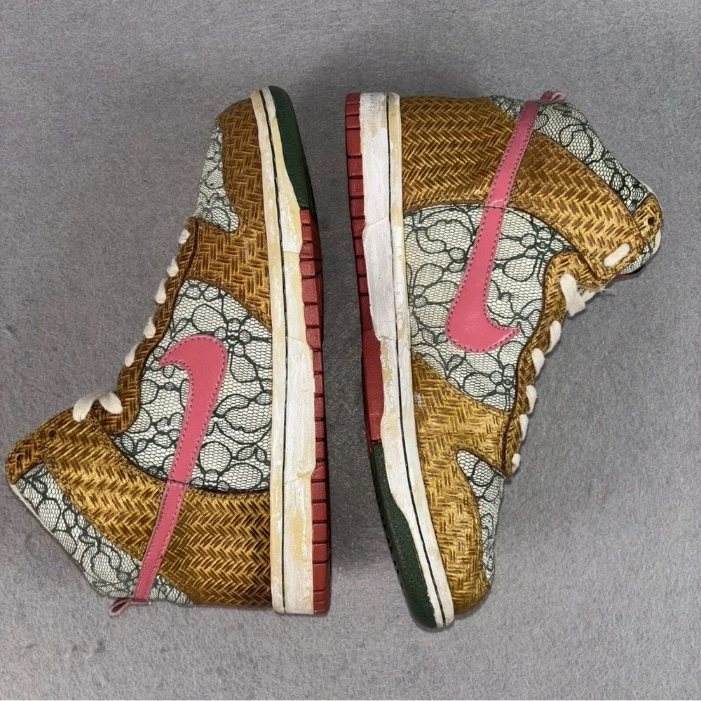 Nike Dunk High Premium Wmns Gold Lace‎ Floral Print Pink Swoosh Sneakers Size 9